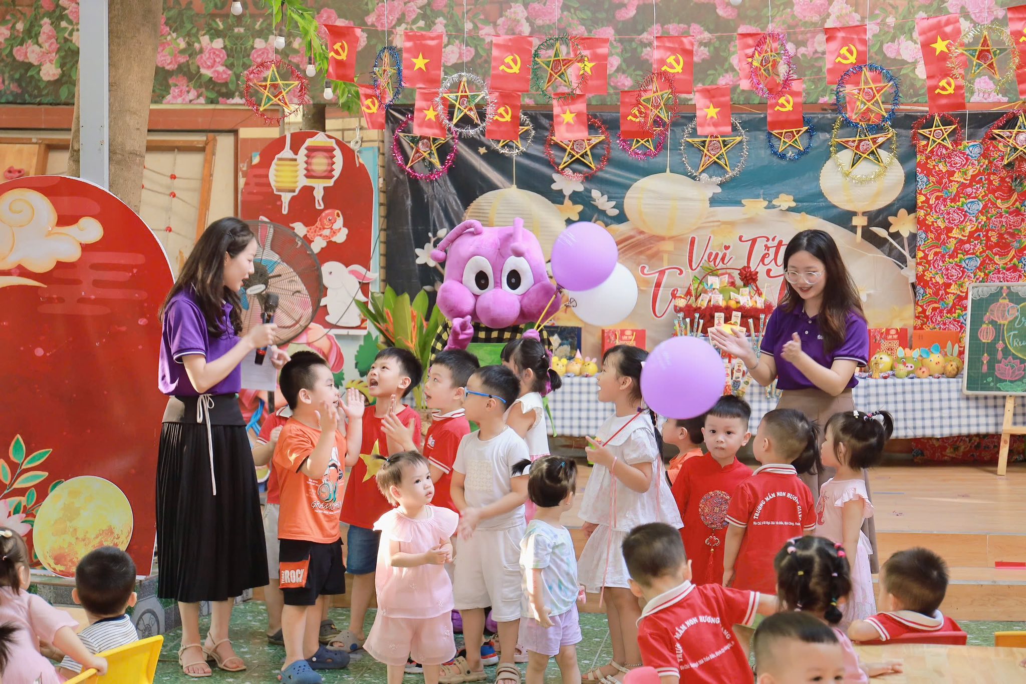 Biểu diễn và lễ hội của các bé